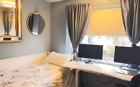 Gold Room